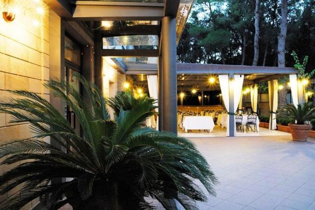 吉西别墅酒店 卡斯特拉巴特滨海 外观 照片