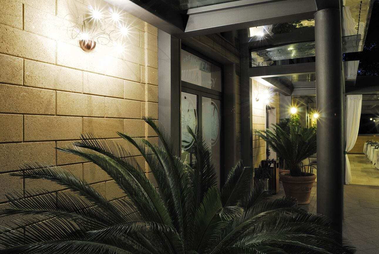 吉西别墅酒店 卡斯特拉巴特滨海 外观 照片